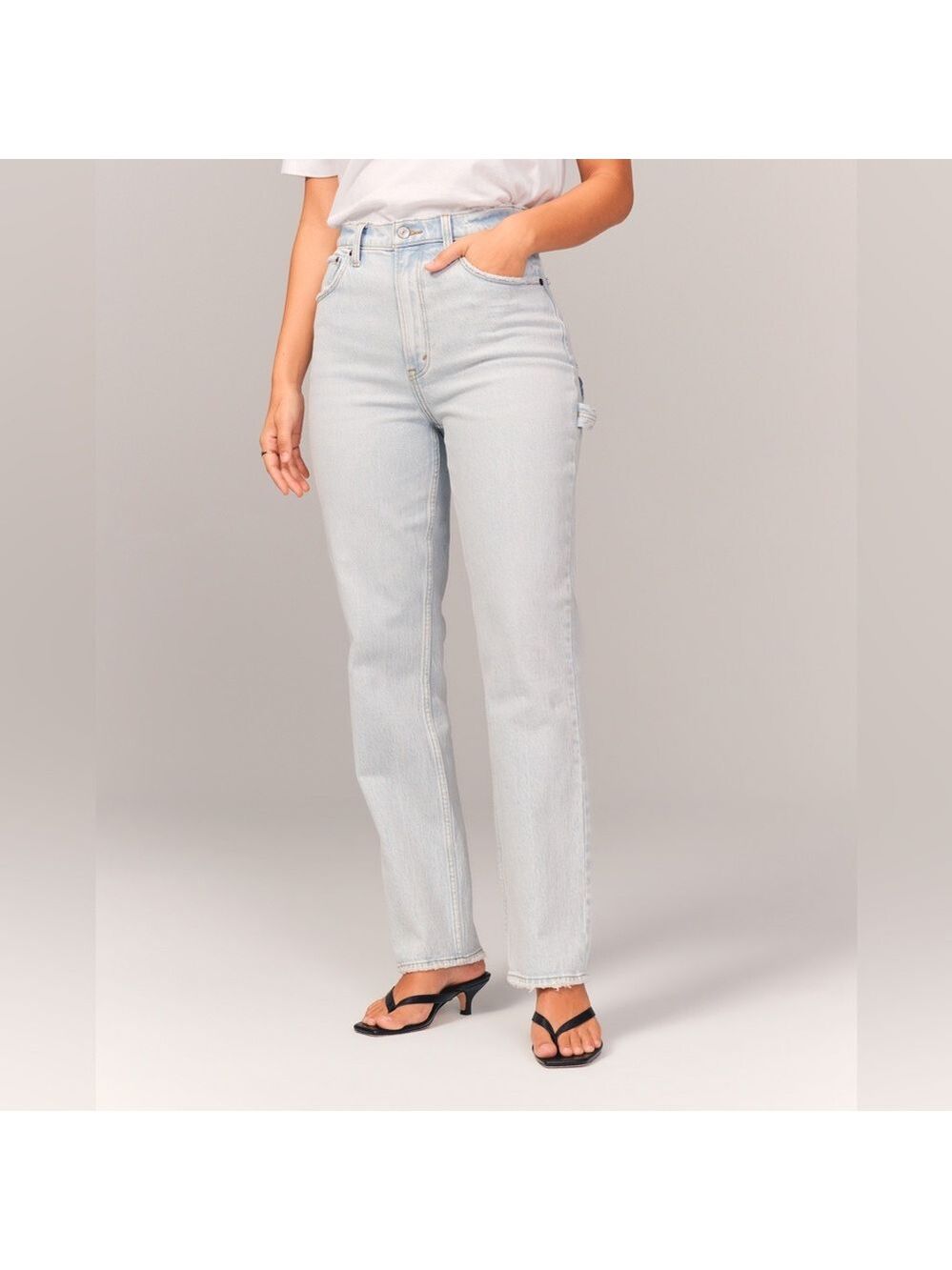 Abercrombie & Fitch Curve Love Ultra High Rise 90s Straight Carpenter Jean 27|4L